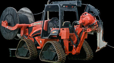 Harga yang bagus RT120 Quad Undercarriage Continous Rubber Tracks 450x86ARBX42 untuk Ditch Witch RT120/RT115 on line