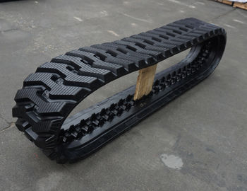 Harga yang bagus Kinerja Tinggi Skid Steer Karet Tracks 320x86BLx52 Trek Karet Untuk TAKEUCHI CTL60-Tpye 2 Dengan Profil Tapak Yang Kuat on line