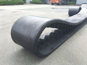 Harga yang bagus Karet Tahan Lama Asphalt Paver Karet Melacak Kerusakan Terhadap Permukaan Tanah on line