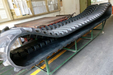 Harga yang bagus Lintasan Karet AG Bertenaga Tinggi Untuk John Deere Tractors 9000T T36 
